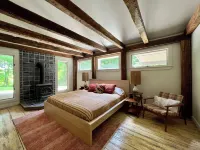 Triple Creek 3 bedroom Cabin near Mohican Park, Malabar Farms & Snow Trails