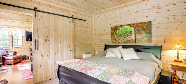 Idyllic Cabin in the Heart of Hocking Hills Ξενοδοχεία στην πόλη Hocking County