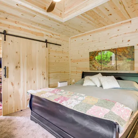 Idyllic Cabin in the Heart of Hocking Hills
