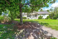 Charming 2-bedroom cottage in Historic Downtown Summerville