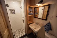 Historic Hawkes Apartment--downtown washburn, close to beaches, restaurants, etc