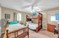 Home in Hobart - Roxbury Near Skiing and Weddings.