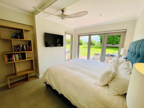 Tranquil Oasis in Goose Valley Golf Estate, Plettenberg Bay