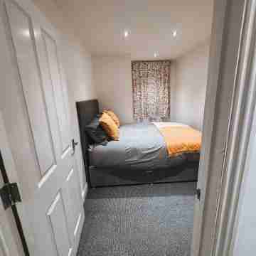 Spacious 2 Bedroom Apartment In Balham Rooms