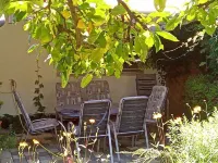 Cozy, comfortable vacation apartment with balcony and garden Hotels in Prackenbach
