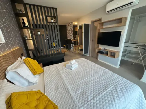 Modern Studio Apartment in Equipetrol – Fully Equipped with Top Amenities Hotels in 