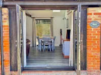 The Long Barn, Brick Kiln Barns, Dilham - Sleeps 6 in Luxury - Dog Friendly