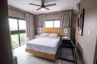 Expectacular View, pool, gym, club house, 2 Bedroom family friendly apartment - ที่มีสระว่ายน้ำ