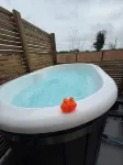 Cedar Barn - Nantwich with Hot Tub
