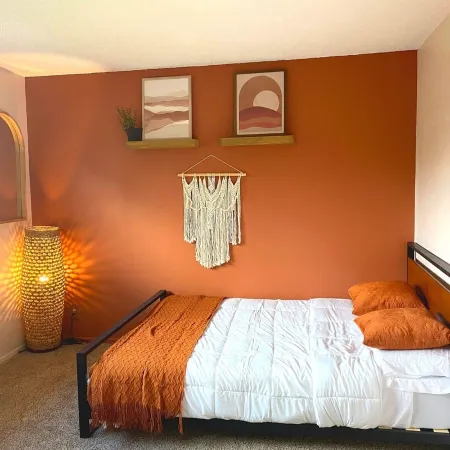 Cozy and modern townhome in Aurora, 5min from highway !