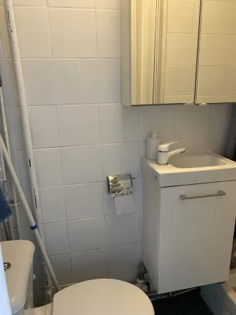 Studette à Bagnolet, Très Proche Paris Отели в г. Баньоле