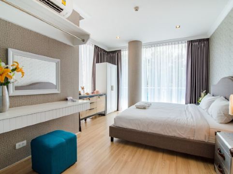 Cozy 3BR Family Condo in Hua Hin Free Water Park Walk to Beach and Cicada Market