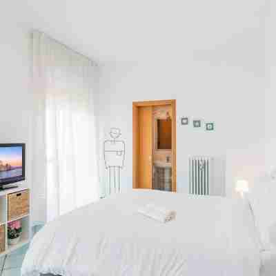Casa Elan Salerno, large and bright apartment, a stone's throw from the beach Rooms
