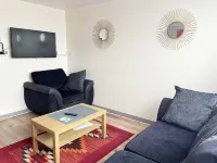 Penn Gardens - Two Bedroom Apartment