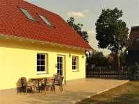 Lakeland vacation home in Geierswalde - House "Senftenberger See" Hotels in Geierswalde