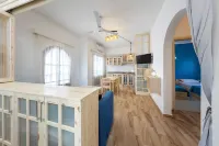 Full-furnished spacious apartment with rooftop and sea view