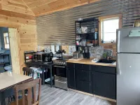 Quiet 2-bedroom country cabin with scenic views 3 miles from Norwich NY.
