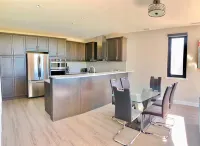 Luxury Guest Suite at Moraine Winery with Vineyard and Lake Views