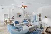 Iona Palms Private Retreat Large Heated Pool by Sanibel and FMB