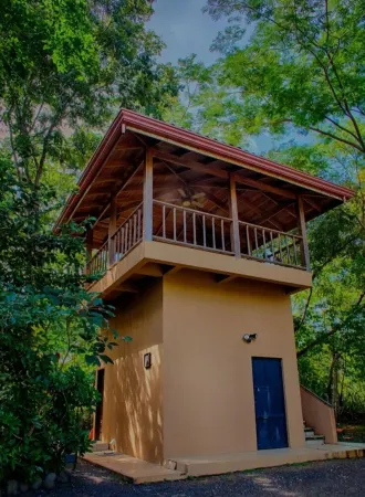 Henton Hacienda ,fiv minutes drive from the beach.