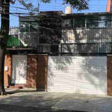 Beautiful and spacious house with garden in Colonia Del Valle, CDMX Hotel Exterior