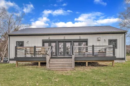 Boyne City- close to golf, lakes, shopping and more!!!