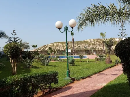 Waterfront apartment Отели в г. Мохаммедия