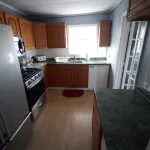 Direct ocean view 4-bed 2 bath  in fabulous Hull with AC,WiFi deck walk to beach Hotels in Hull