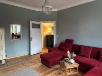 Landhaus hinter'm See vacation apartment Landliebe luxurious winter garden tiled stoves Uecker-Randow 호텔