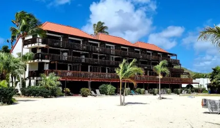 Ground floor unit steps from the beach