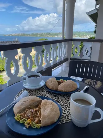 J'adore Suites - King Bed