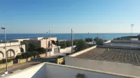 Independent apartment with sea view, Mancaversa Hotels in Taviano