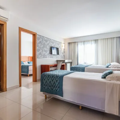 Rio Quente Resorts - Hotel Luupi Hotels near Parque das Fontes