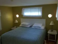 5 BR - Beautiful Property-Chatham in-Town & Oyster Beach Inlet