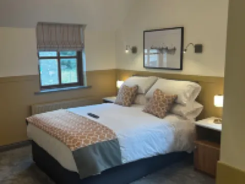 狄萊斯酒店 米斯郡酒店