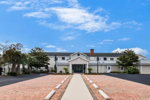 The Port Inn - Port St Joe, an Ascend Collection Hotel