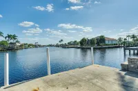 Canalfront Home w/ Private Dock in Cape Coral - Wifi