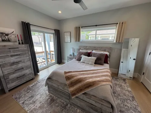 Stay and play in this modern stylish Southside Chattanooga apartment