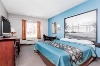 Super 8 by Wyndham Rainsville