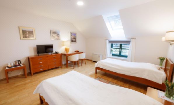 Pri Žabarju Bed & Breakfast Ljubljana