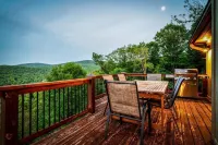 Golf Club Member-Long Range Mtn Views-Expansive Deck