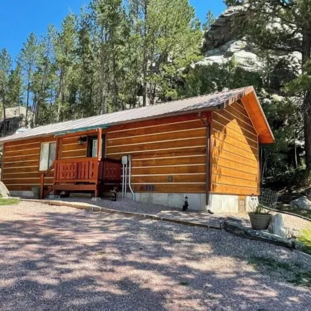 Paradise Land Cabin B
