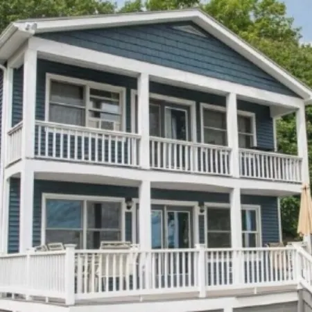 Lakefront Home in the heart of Seneca Lake Wine Trail