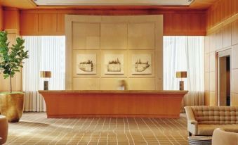 Four Seasons hotel 2bedroom suite