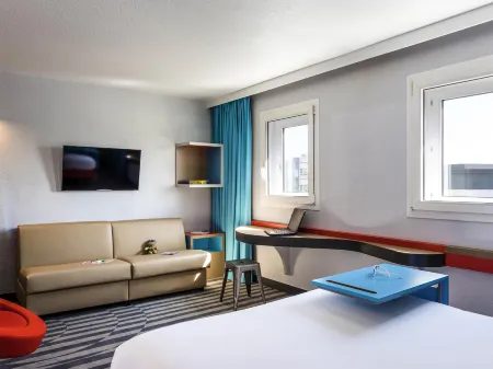 Ibis Styles Antony Paris Sud Отели рядом со станцией Antony Railway Station