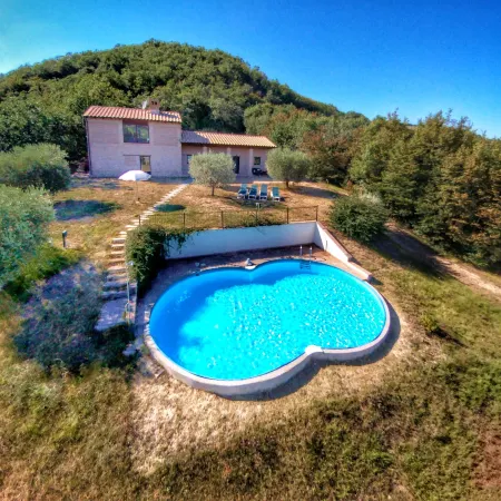Holiday home with pool near Assisi