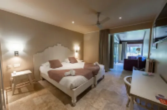 卡斯特爾盧貝龍酒店