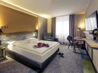 Mercure Hotel Stuttgart Zuffenhausen Hotels near Porsche Museum