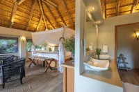 Karongwe - River Safari Lodge - Balkoner