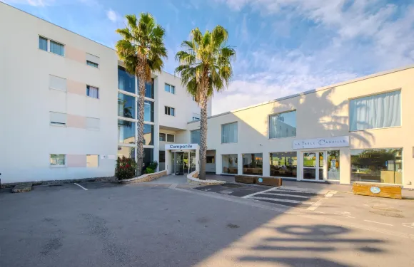 蒙彼利埃康鉑銀十字飯店